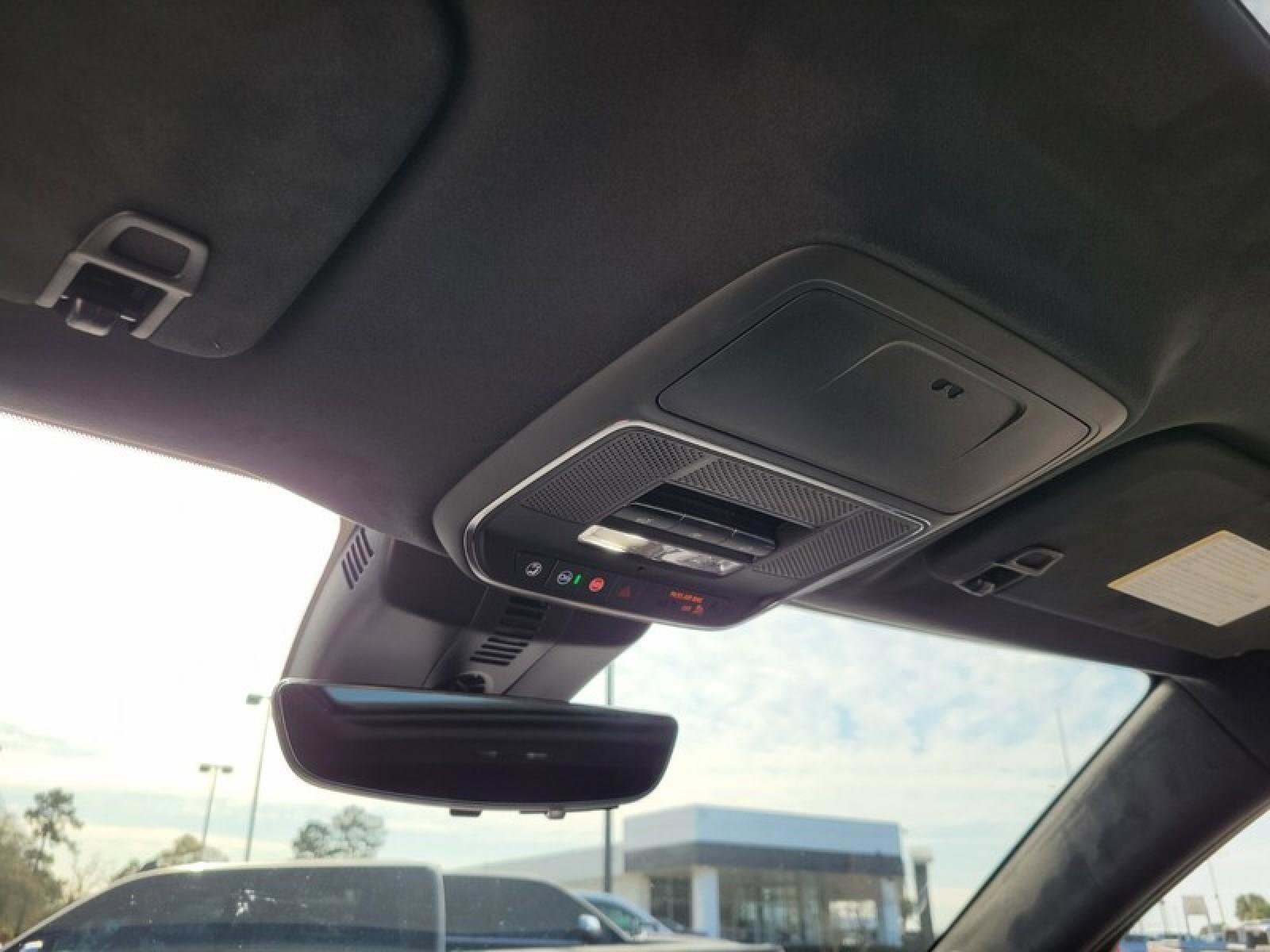 New 2026 GMC Acadia Denali Ultimate w/ LPO, Floor Liner Package image 25