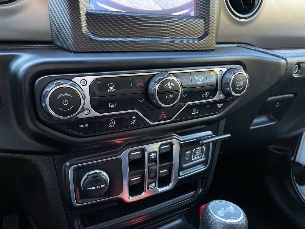 Used 2021 Jeep Wrangler Unlimited Sport image 16