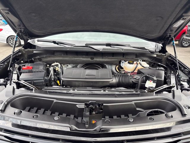 Used 2026 Chevrolet Suburban RST AWD/4WD image 42