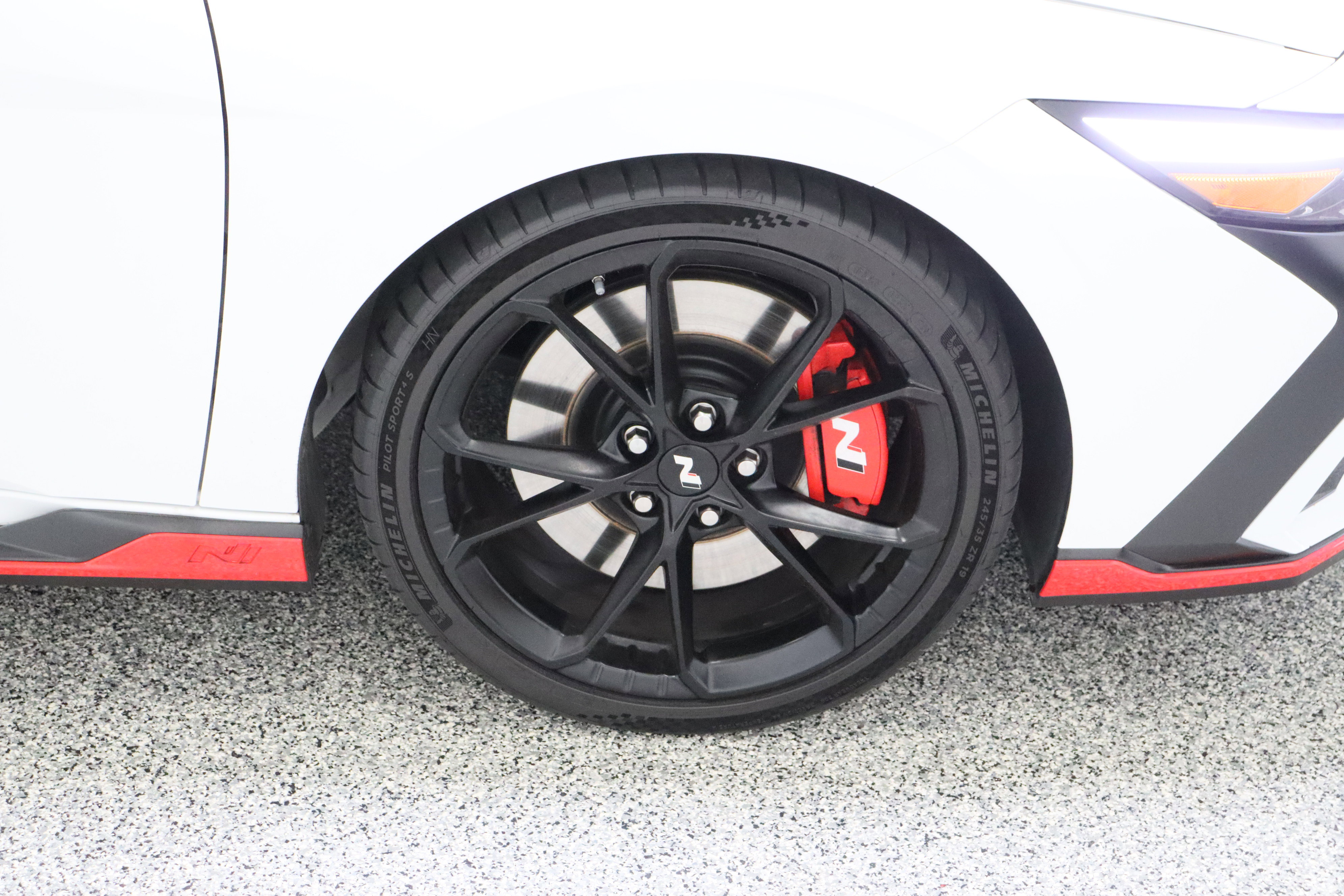 Used 2026 Hyundai Elantra N image 5