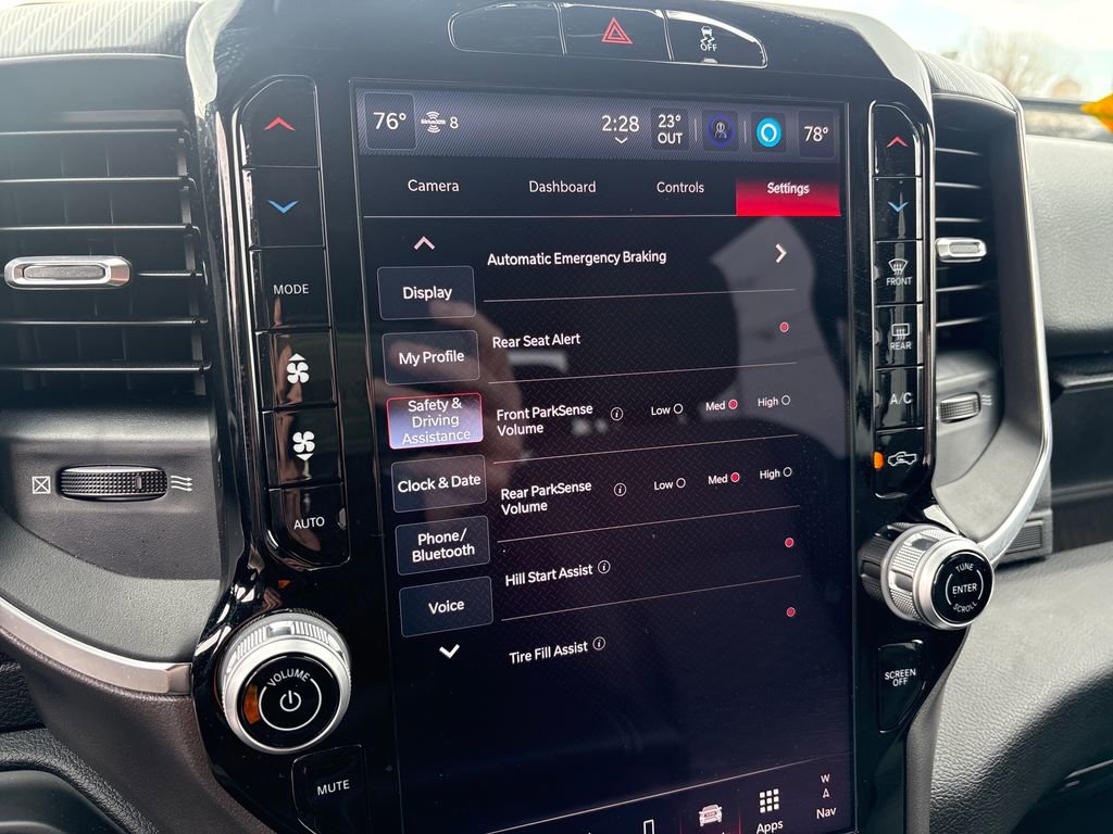 Used 2025 RAM 3500 Big Horn image 31