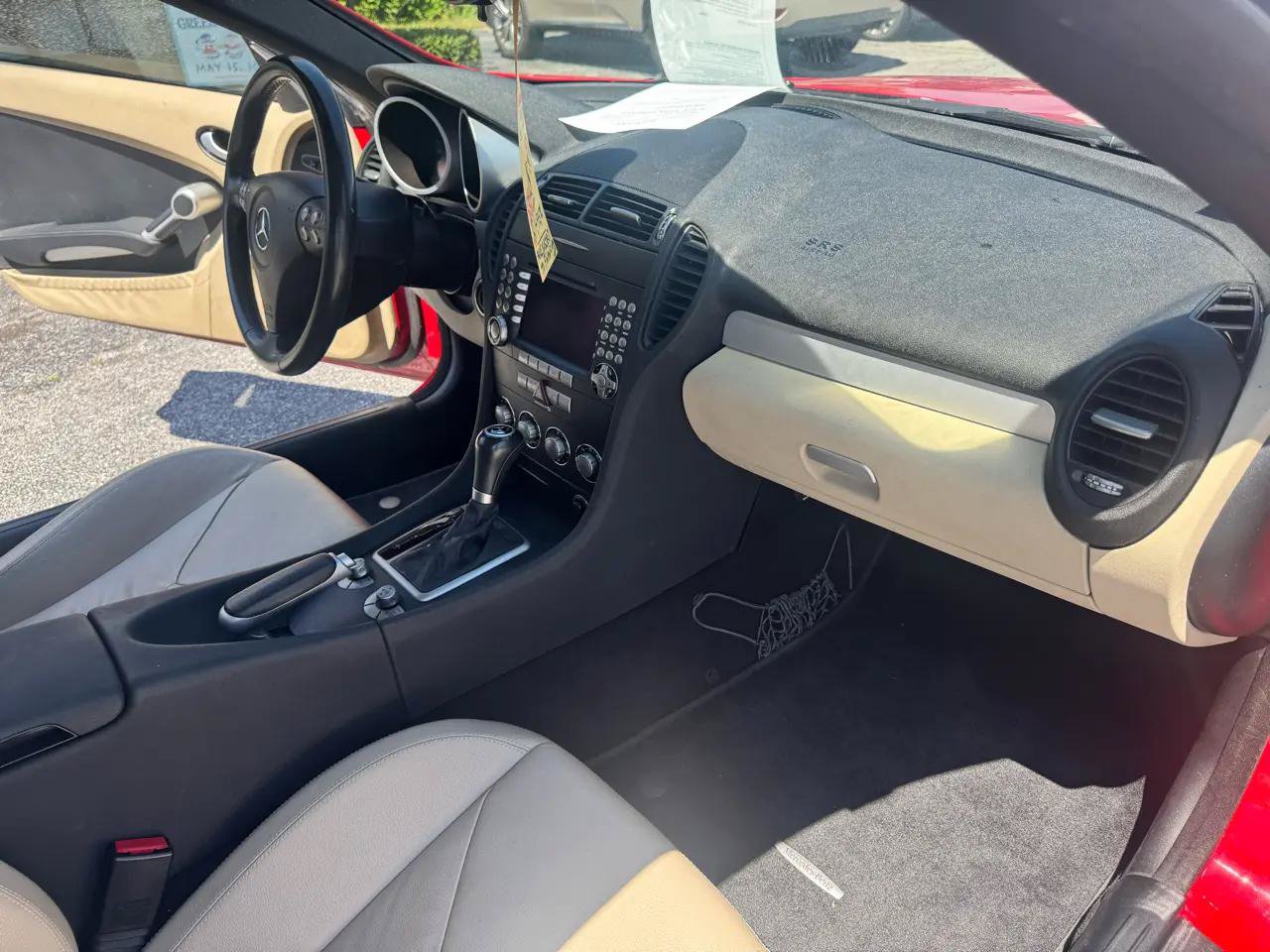 Used 2005 Mercedes-Benz SLK 350 image 18