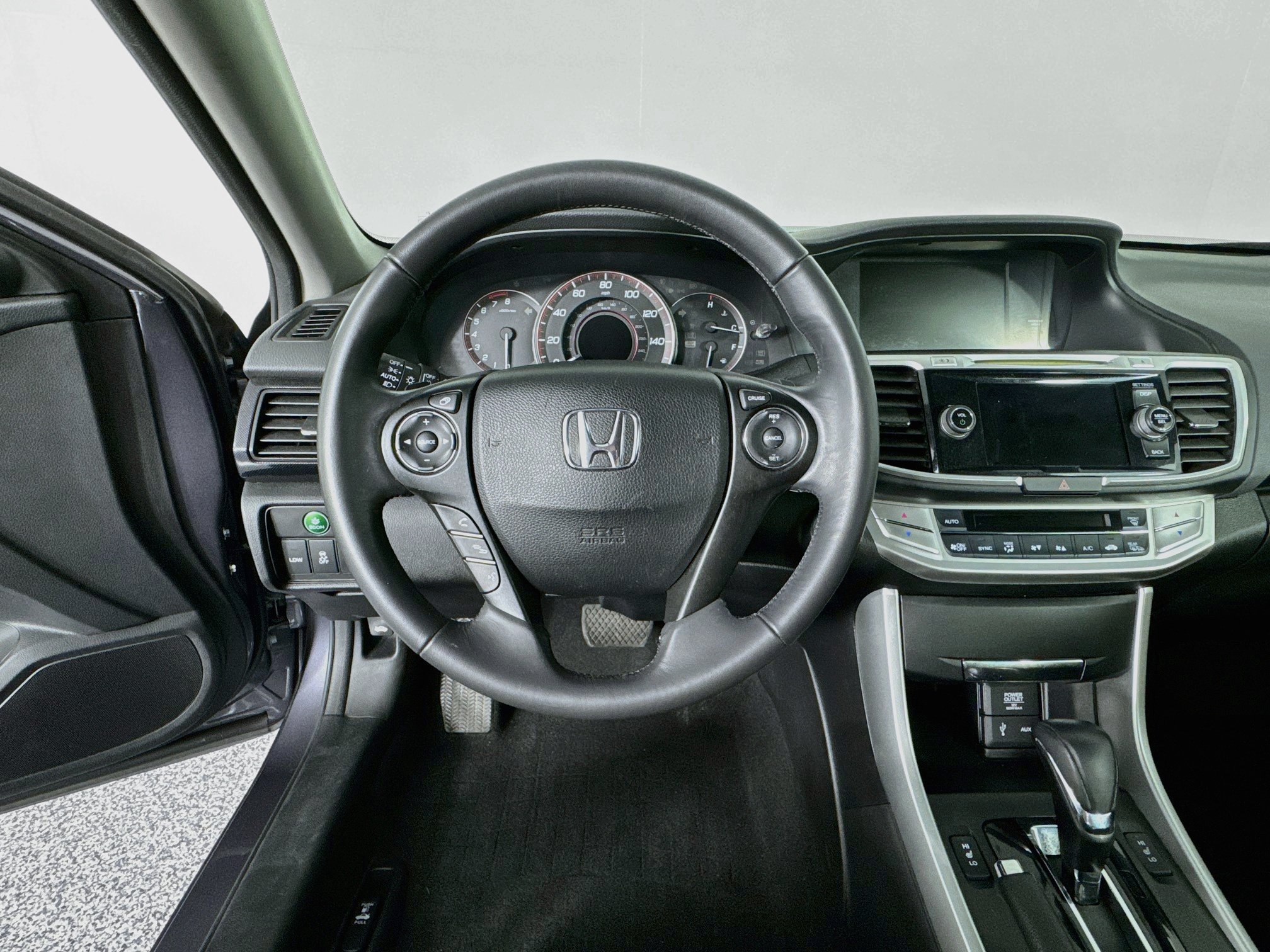 Used 2013 Honda Accord EX-L image 22