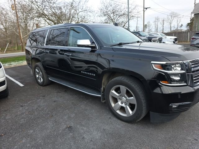 Used 2017 Chevrolet Suburban Premier image 3