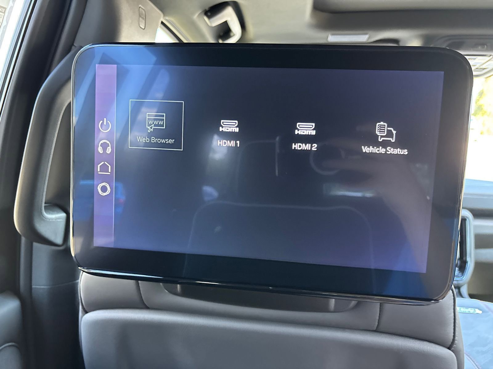 New 2026 GMC Yukon XL AT4 Ultimate w/ LPO, Illumination Package image 28