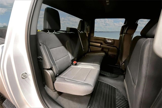 New 2026 Chevrolet Silverado 2500 Custom w/ Custom Value Package image 10