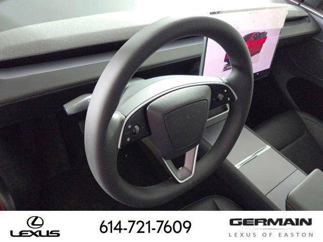 Used 2026 Tesla Model Y AWD image 18