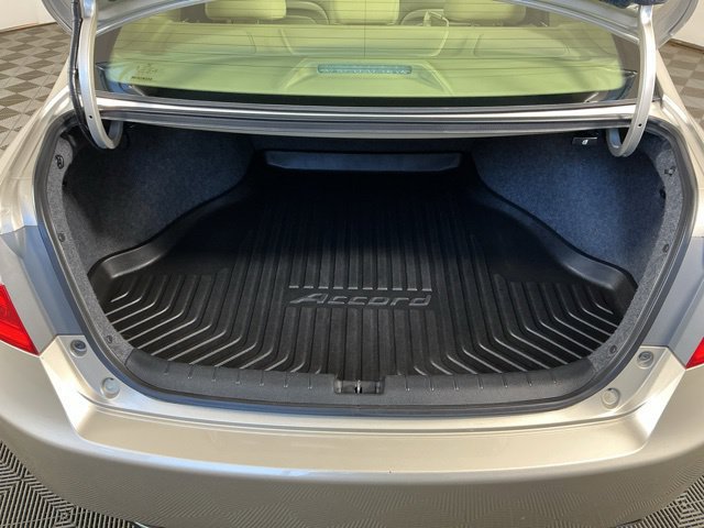 Used 2013 Honda Accord EX-L image 9