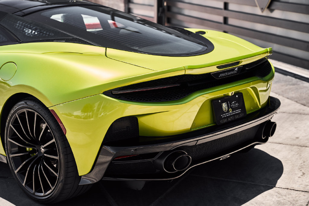 Used 2023 McLaren GT RWD image 11