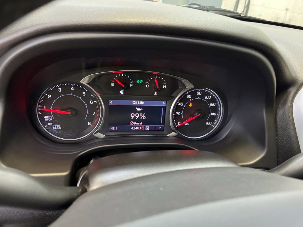 Used 2023 GMC Acadia SLT AWD/4WD image 15