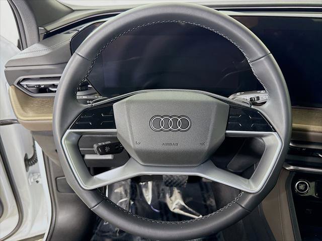 Certified 2025 Audi Q5 Premium w/ 19" Wheel Package AWD/4WD image 13