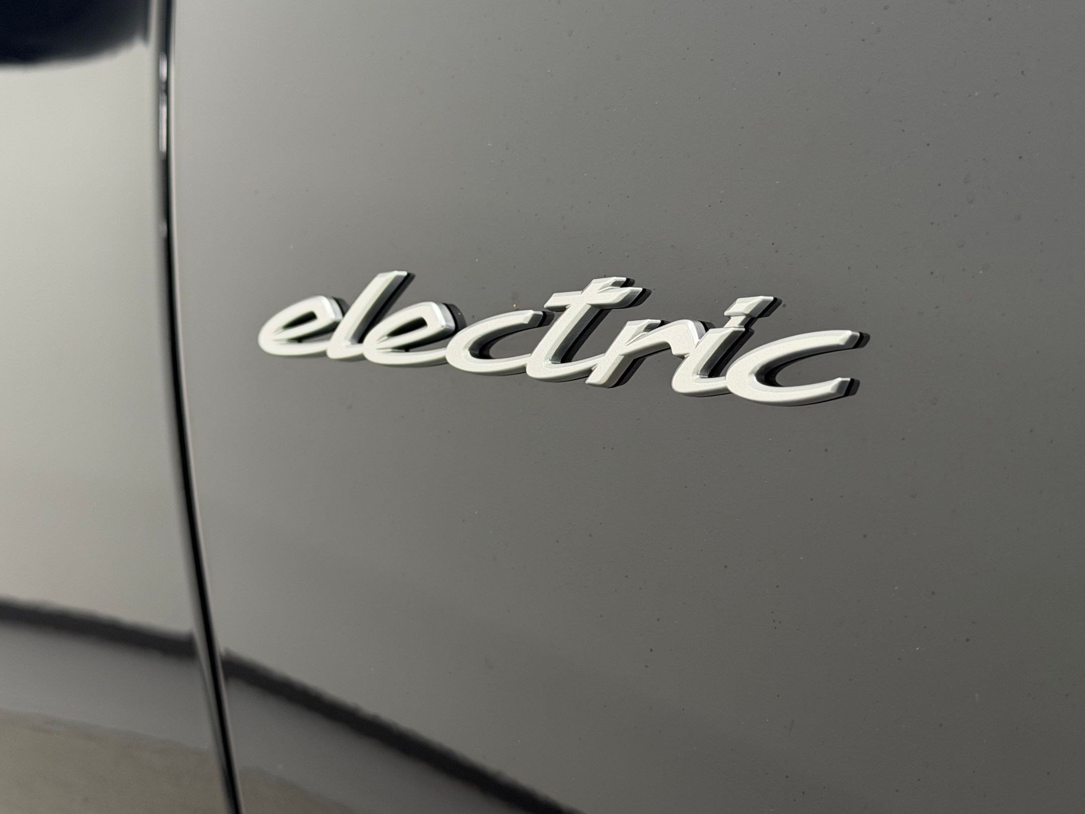 New 2026 Porsche Cayenne Electric AWD/4WD image 35