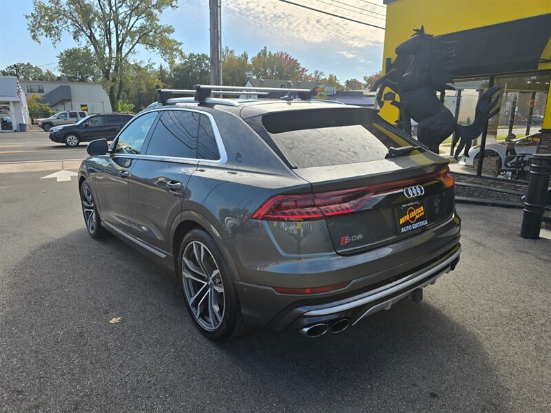 Used 2021 Audi SQ8 Prestige w/ Prestige Package AWD/4WD image 6