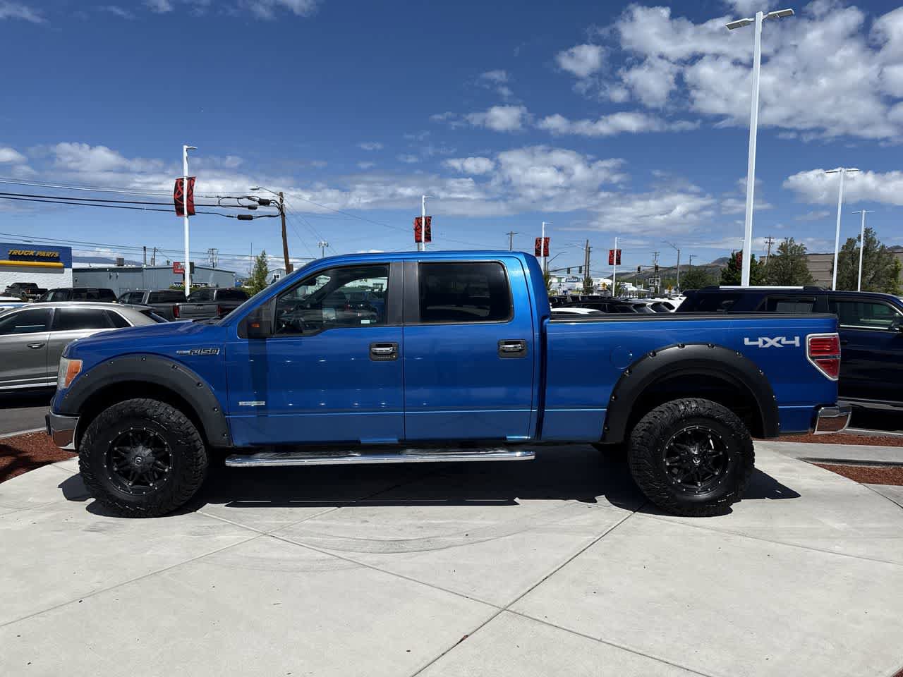 Used 2014 Ford F150 XLT w/ Equipment Group 302A Luxury AWD/4WD image 2