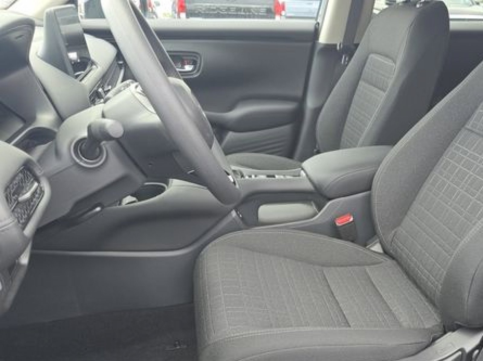 New 2026 Honda HR-V LX image 28