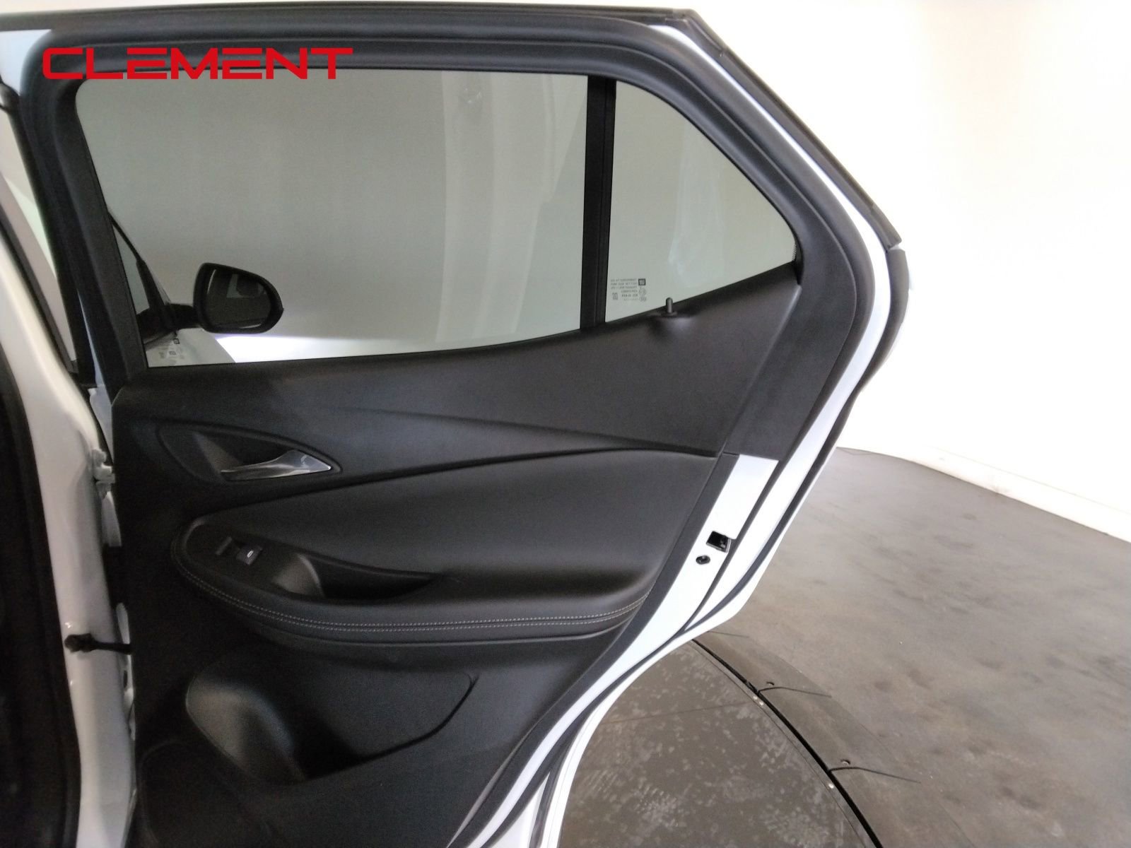 Used 2025 Buick Encore GX Preferred image 38