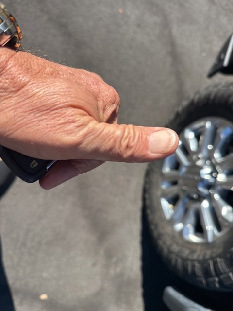 Used 2022 GMC Sierra 2500 Denali w/ Denali Ultimate Package image 5