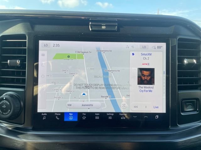 New 2026 Ford F250 Lariat w/ Black Appearance Package image 16