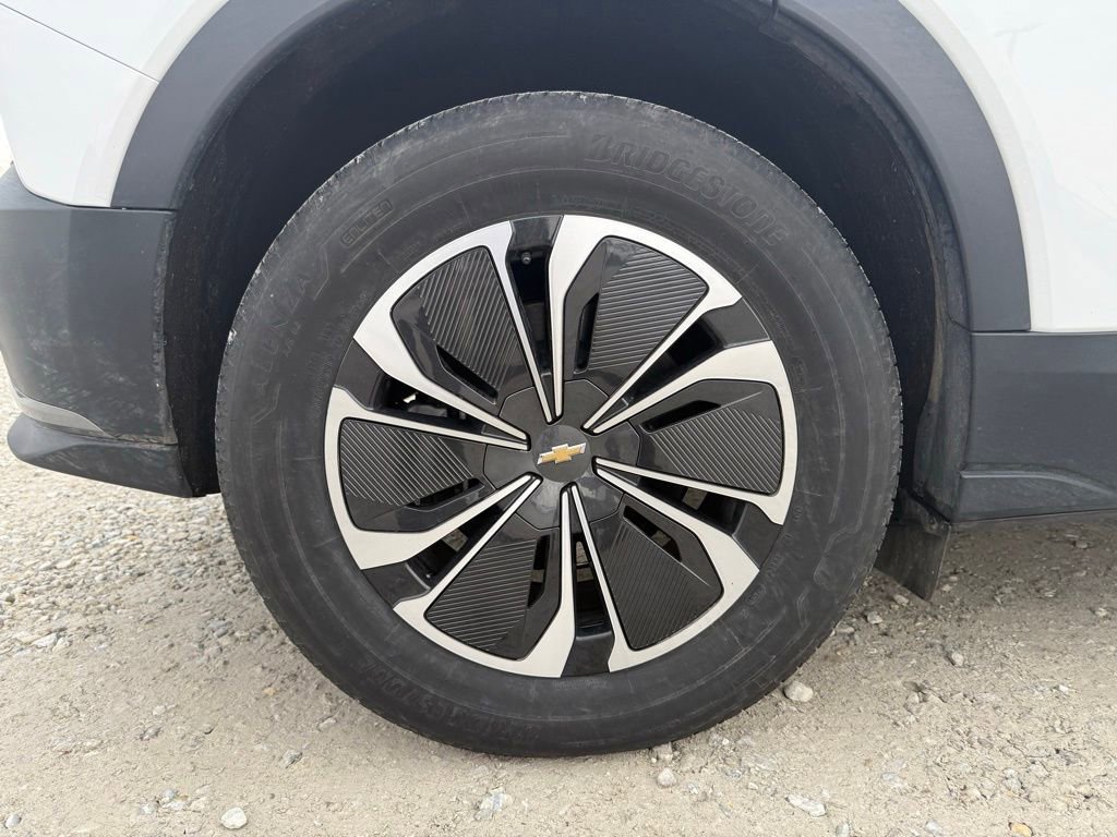 Used 2024 Chevrolet Blazer EV LT image 16