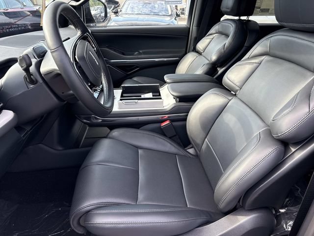 New 2027 Lincoln Navigator L Reserve w/ Jet Appearance Package AWD/4WD image 22