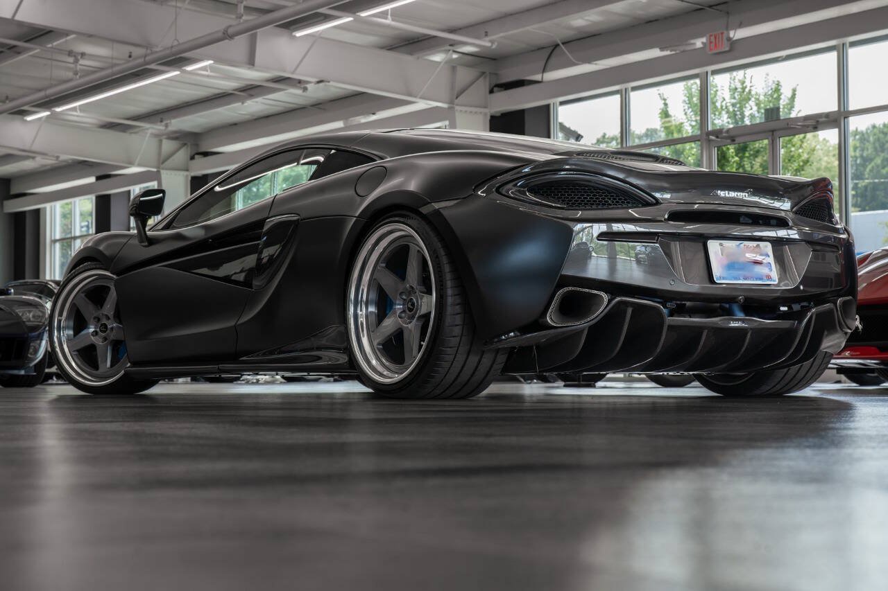 Used 2017 McLaren 570S RWD image 17