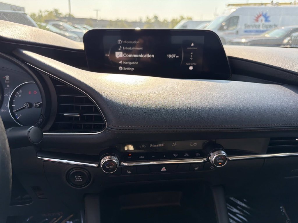 Used 2024 MAZDA MAZDA3 s FWD image 27