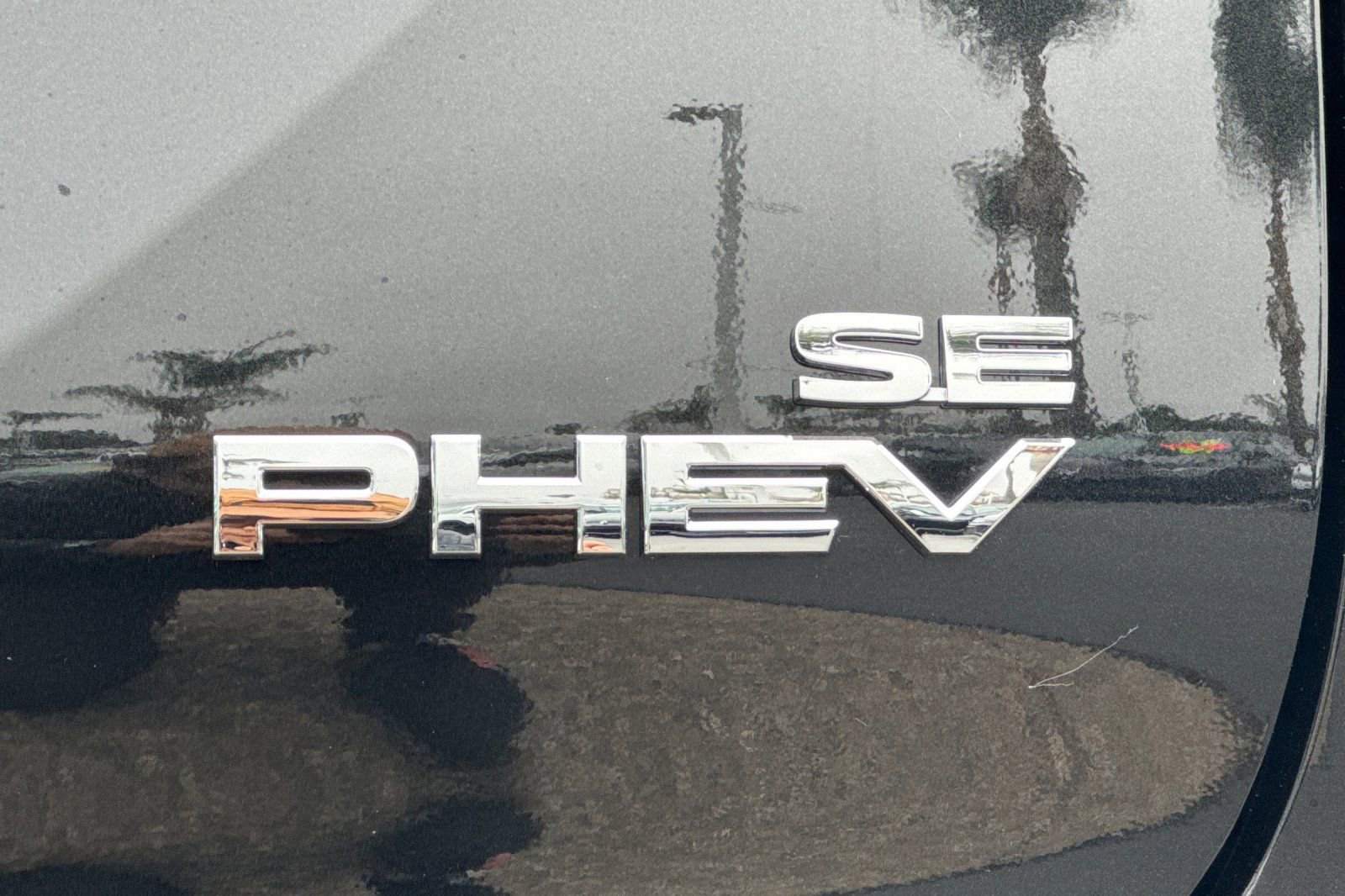 New 2025 Mitsubishi Outlander SE image 26