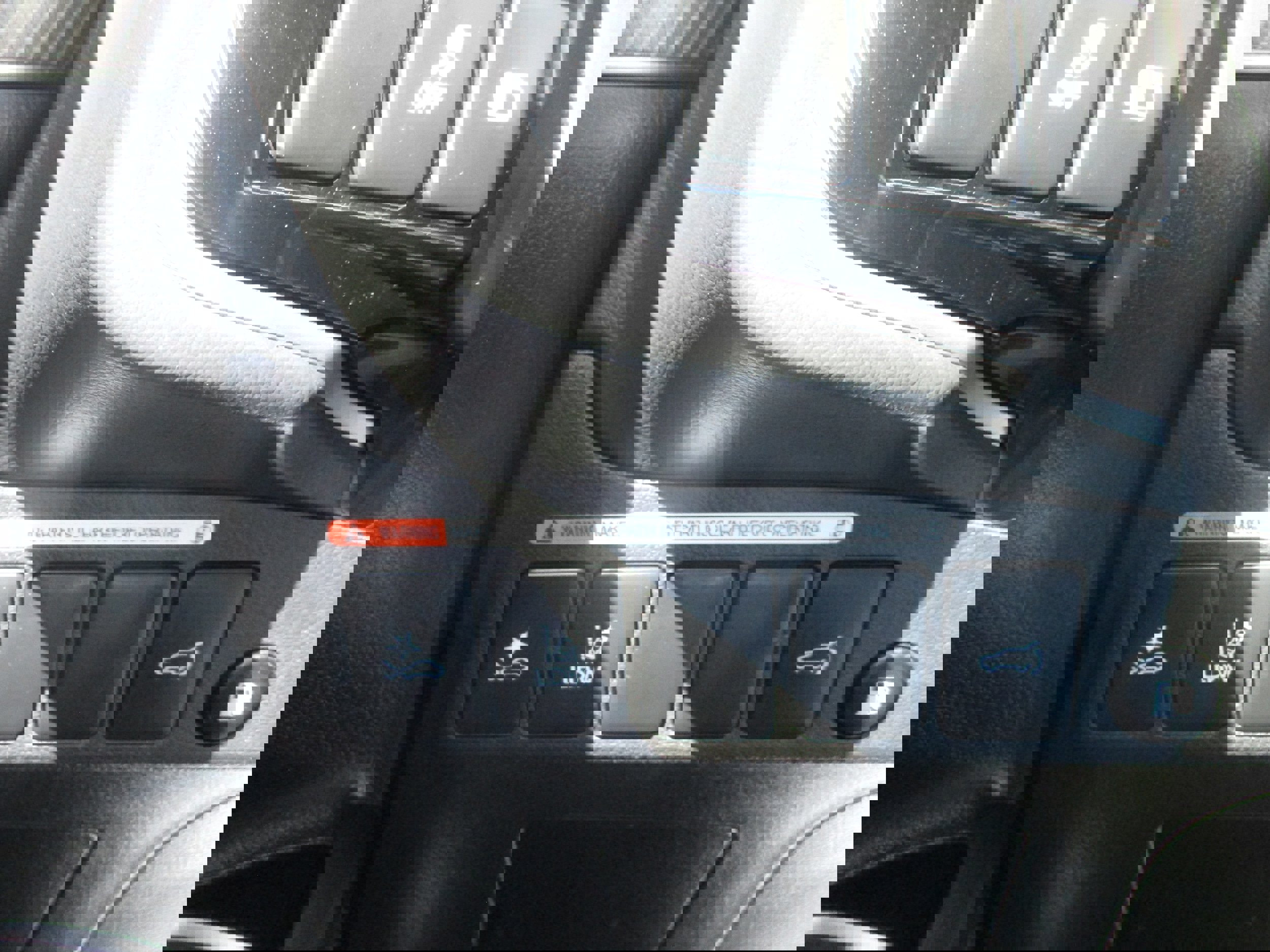 Used 2020 Mitsubishi Outlander SEL image 26