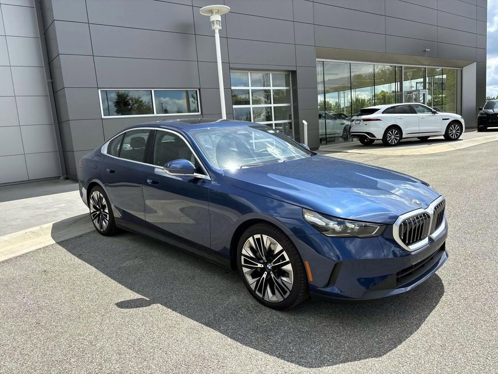 Certified 2025 BMW 530i xDrive