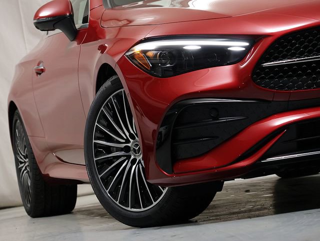 New 2026 Mercedes-Benz CLE 450 4MATIC Coupe image 4