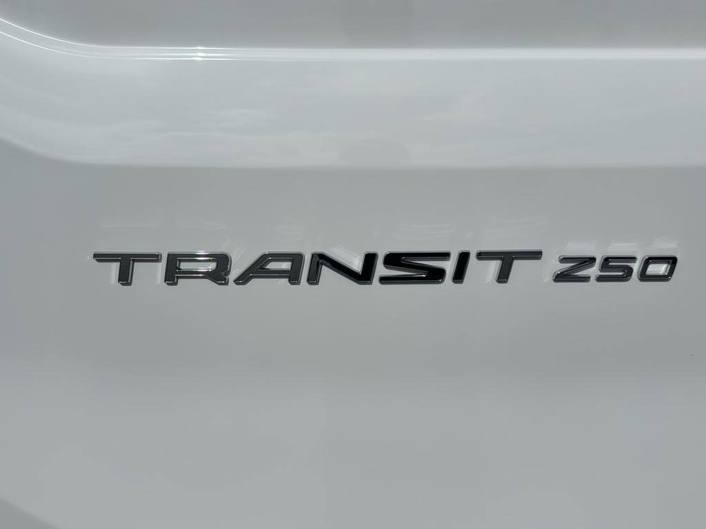 New 2025 Ford Transit 250 148 Medium Roof image 8