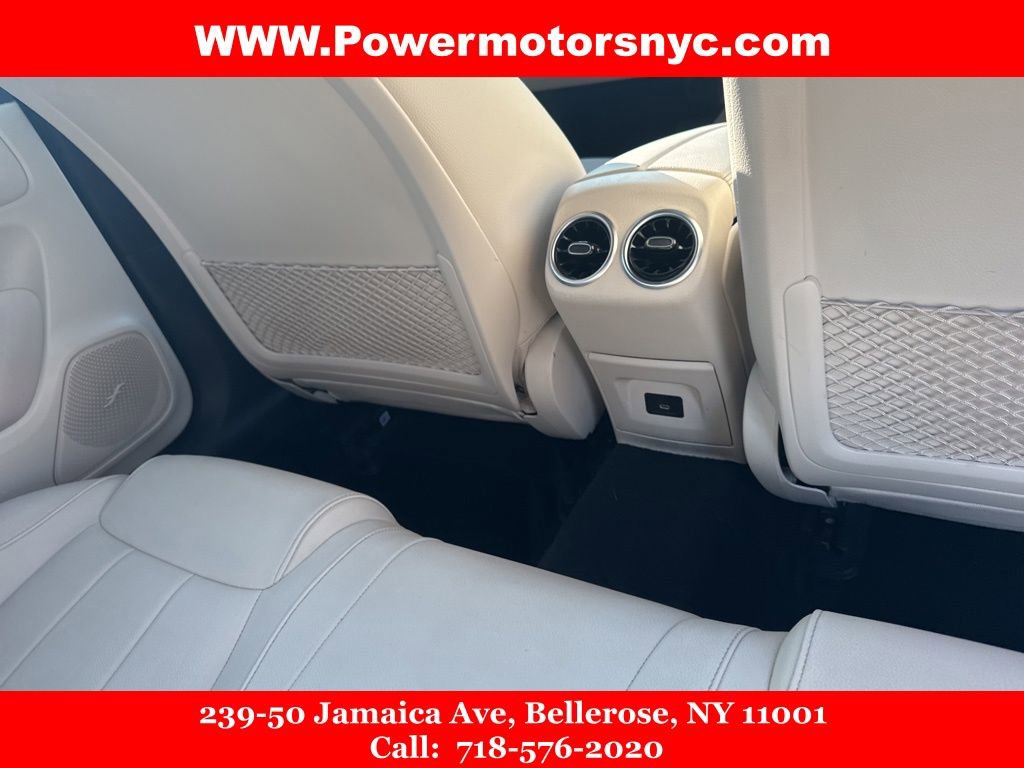 Used 2024 Mercedes-Benz CLA 250 4MATIC w/ Exclusive Package image 21