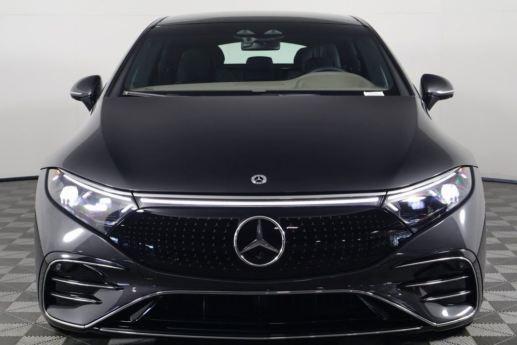 Certified 2023 Mercedes-Benz EQS 580 4MATIC Sedan image 2