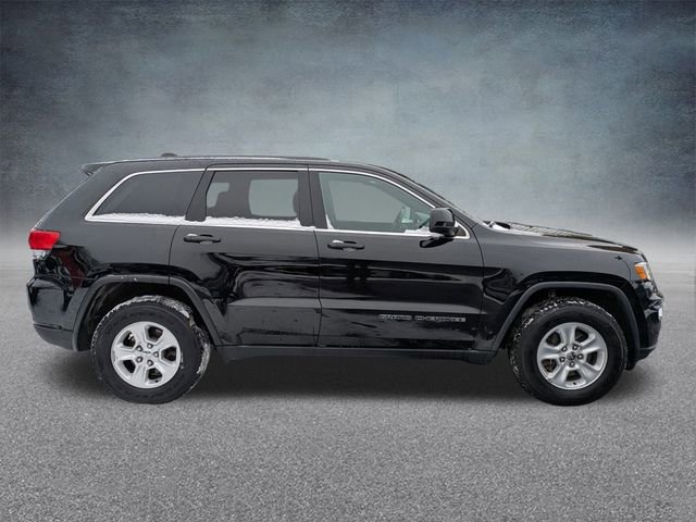 Certified 2017 Jeep Grand Cherokee Laredo image 3