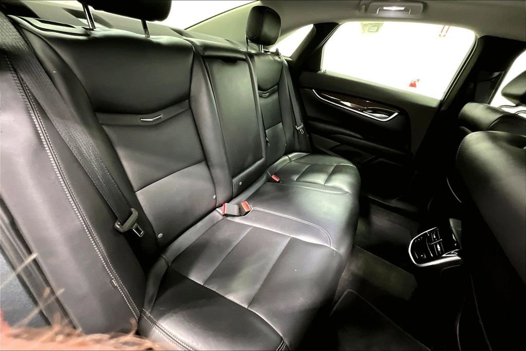 Used 2017 Cadillac XTS Luxury image 35