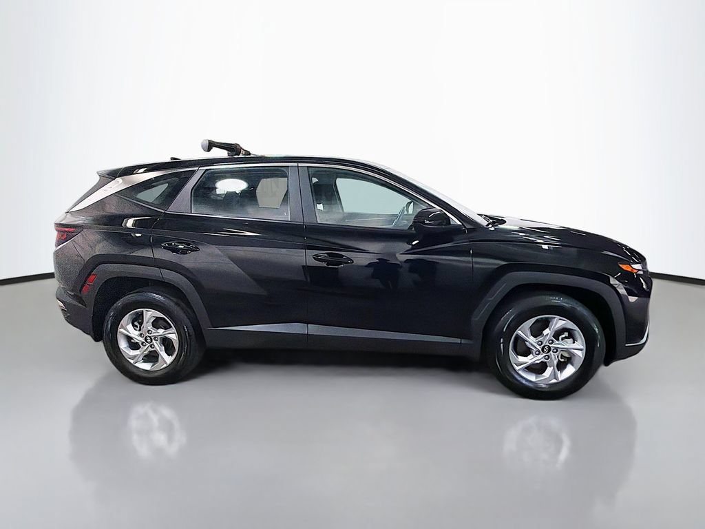 Used 2023 Hyundai Tucson SE AWD/4WD image 10