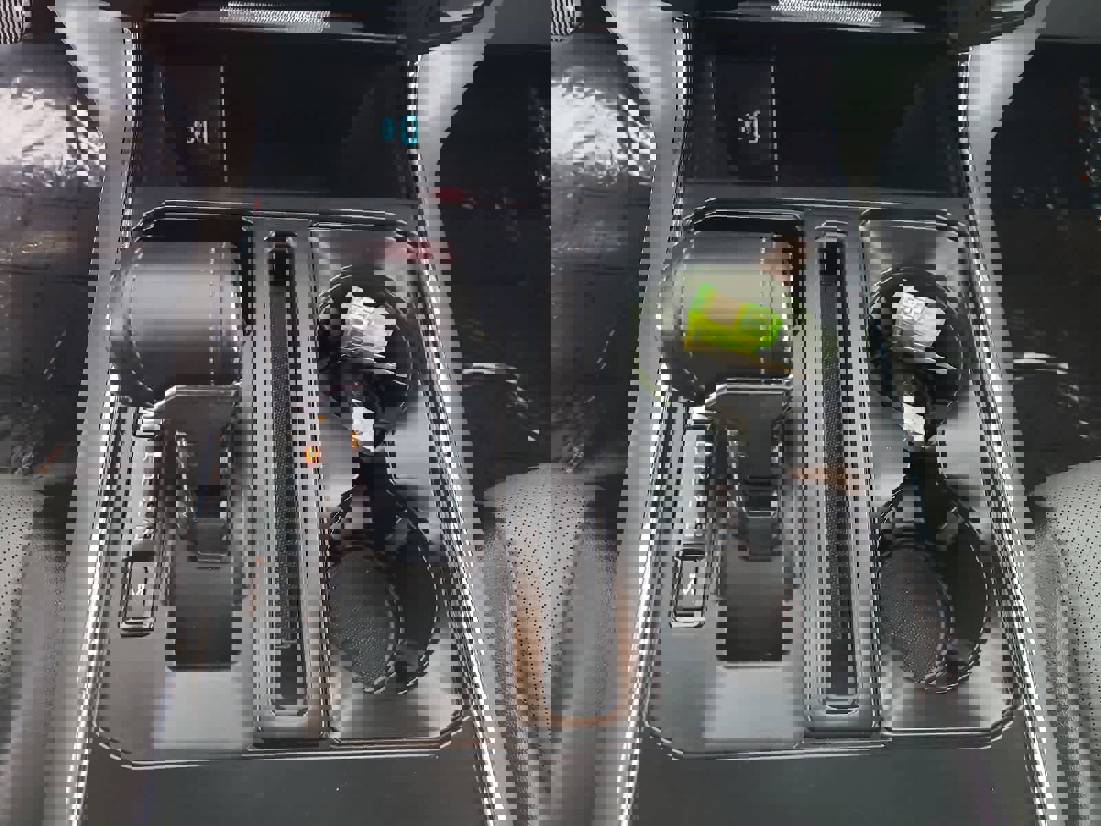 Used 2023 Ford F150 Lariat image 25