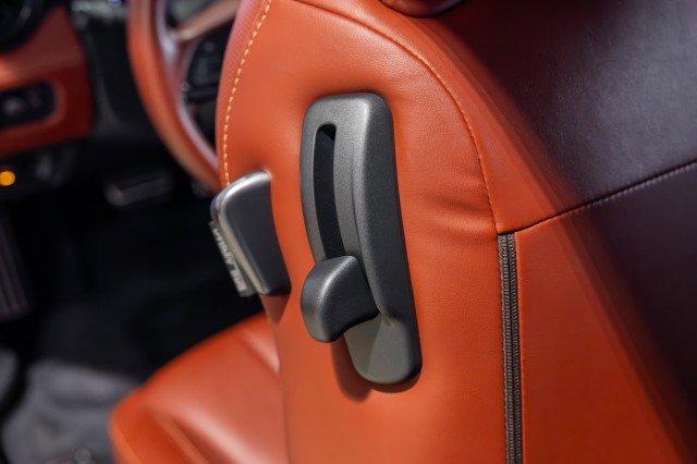 Used 2021 Nissan GT-R Premium image 35