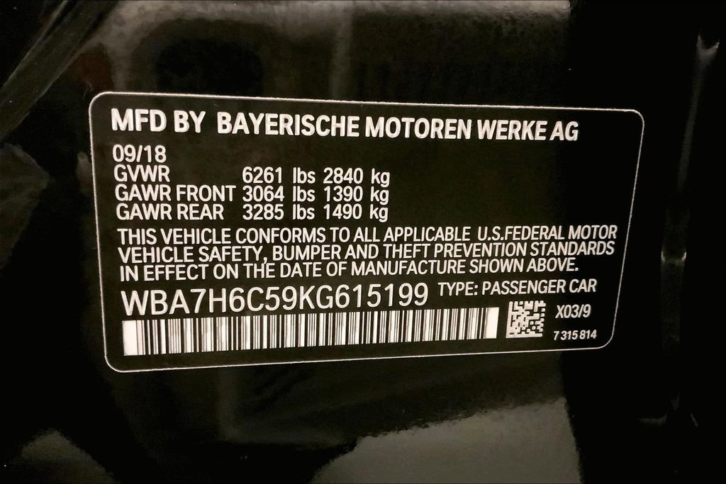 Used 2019 BMW M760i xDrive w/ Luxury Rear Seating Package image 32