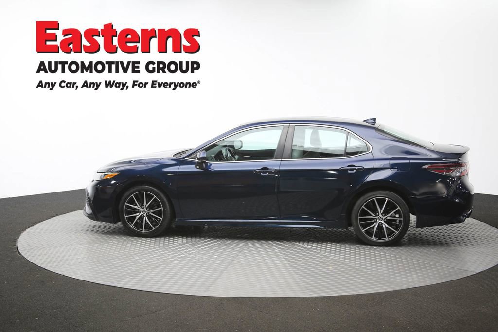 Used 2021 Toyota Camry SE image 60