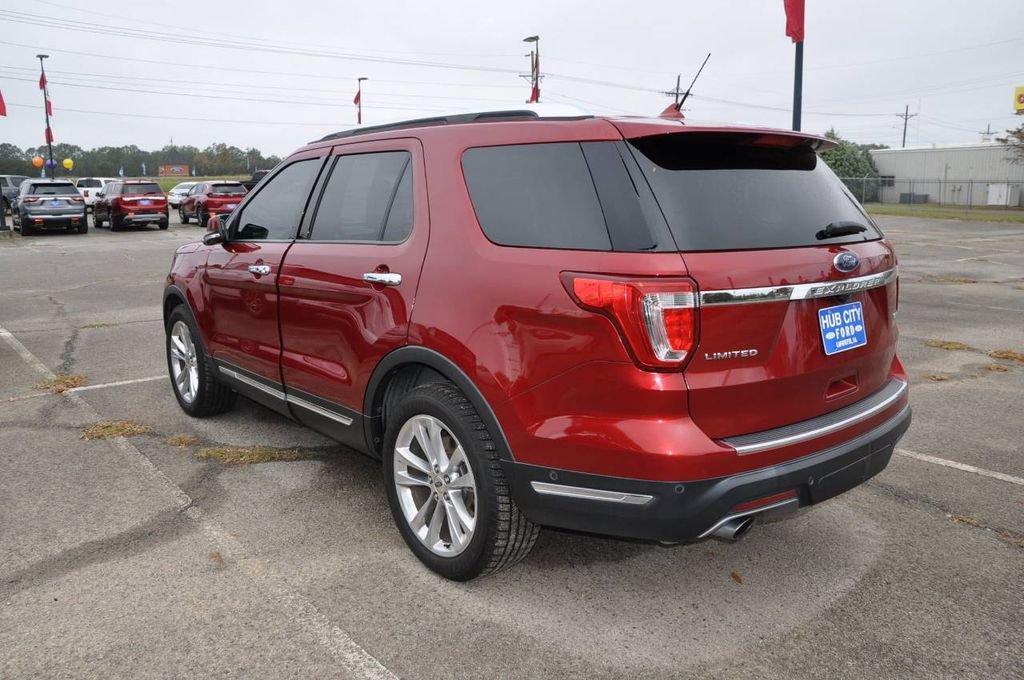 Used 2018 Ford Explorer Limited w/ Equipment Group 301A image 3