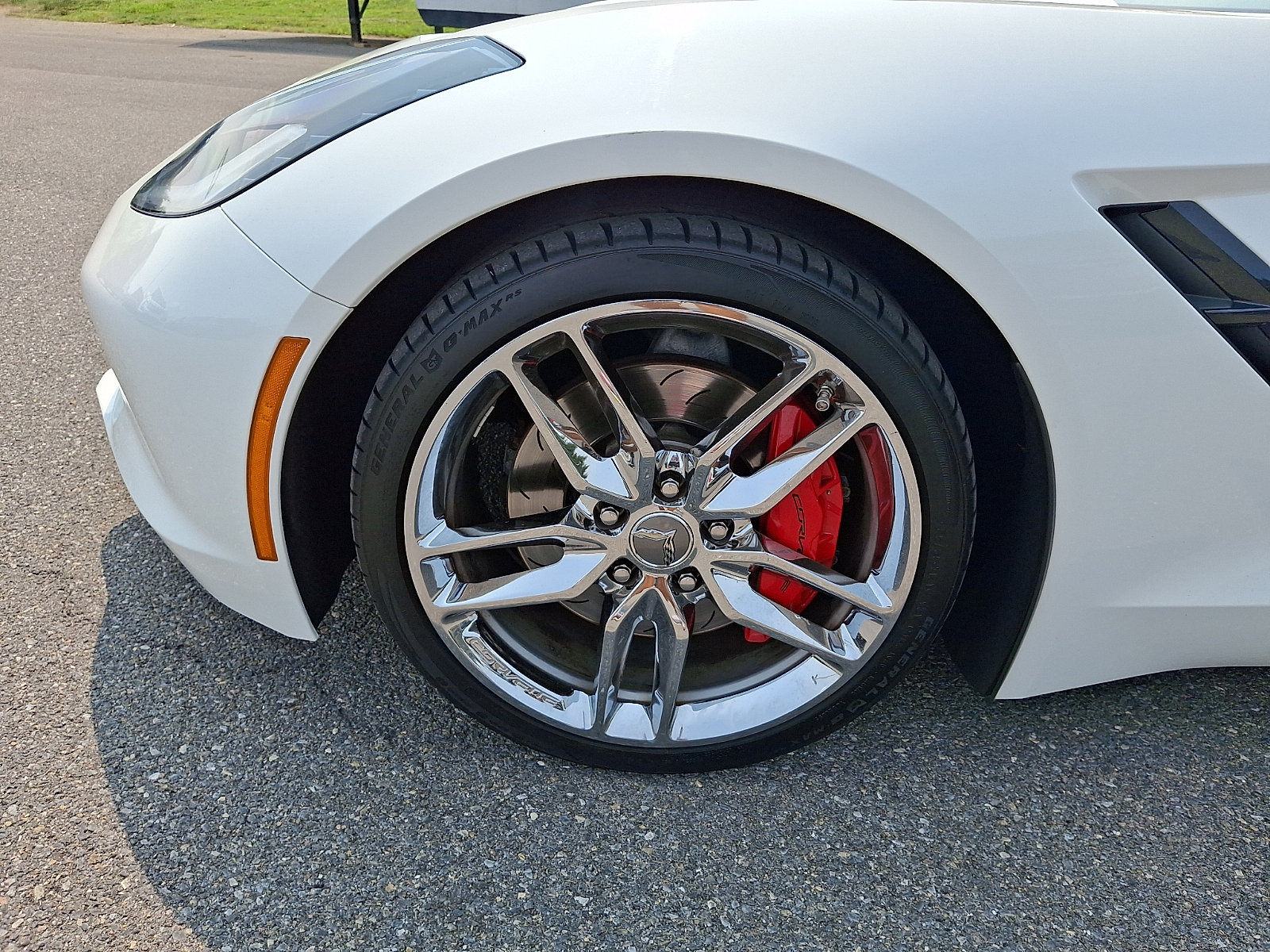 Used 2014 Chevrolet Corvette Stingray Coupe RWD image 8