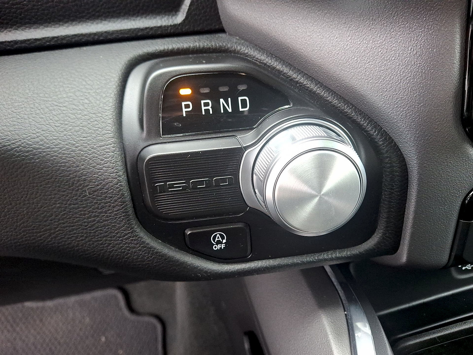 Used 2024 RAM 1500 Laramie RWD image 12