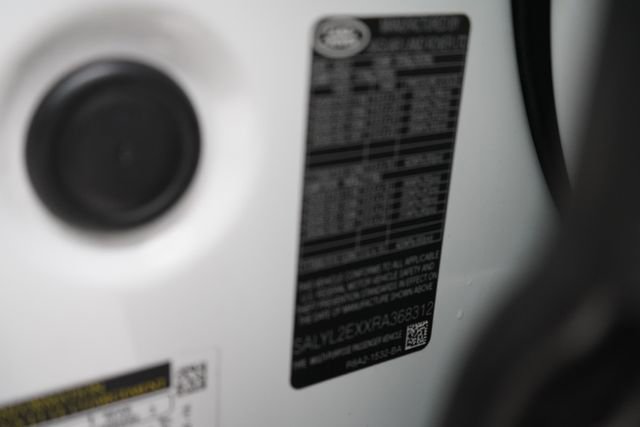 Used 2024 Land Rover Range Rover Velar Dynamic SE image 90