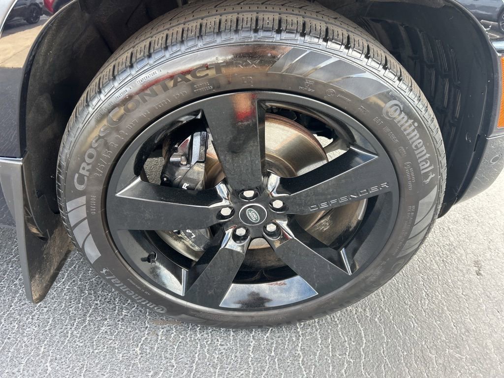 Used 2023 Land Rover Defender 110 V8 image 24