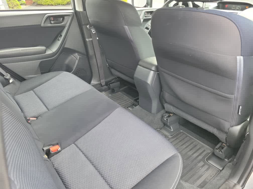 Used 2016 Subaru Forester 2.5i AWD/4WD image 25