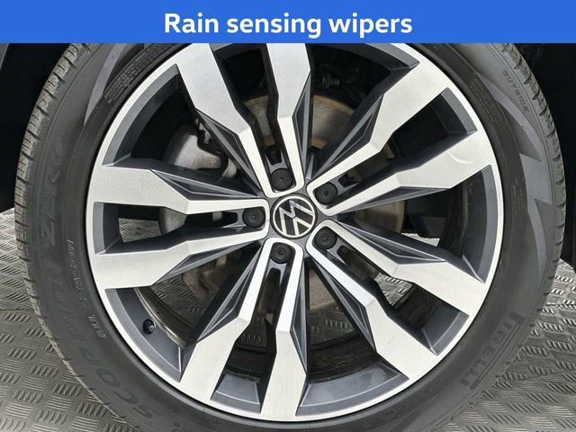 Used 2023 Volkswagen Atlas Cross Sport SEL Premium R-Line image 11