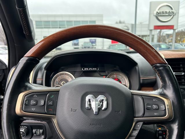 Used 2022 RAM 1500 Limited w/ Body-Colour Bumper Group image 12