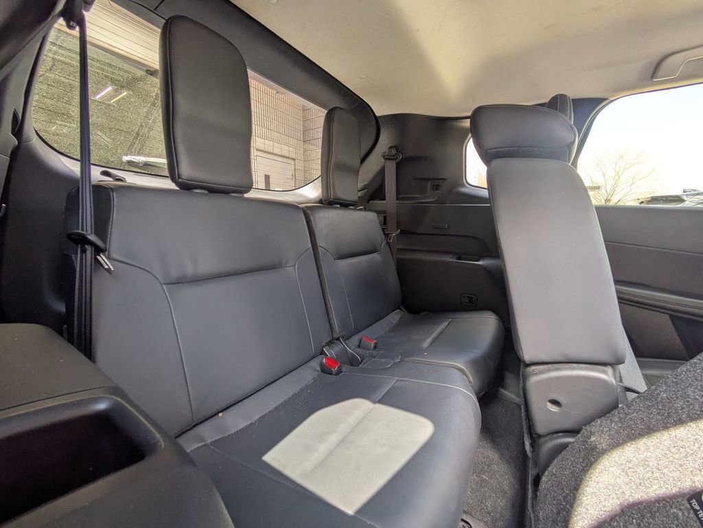 Used 2025 Mitsubishi Outlander SE AWD/4WD image 29