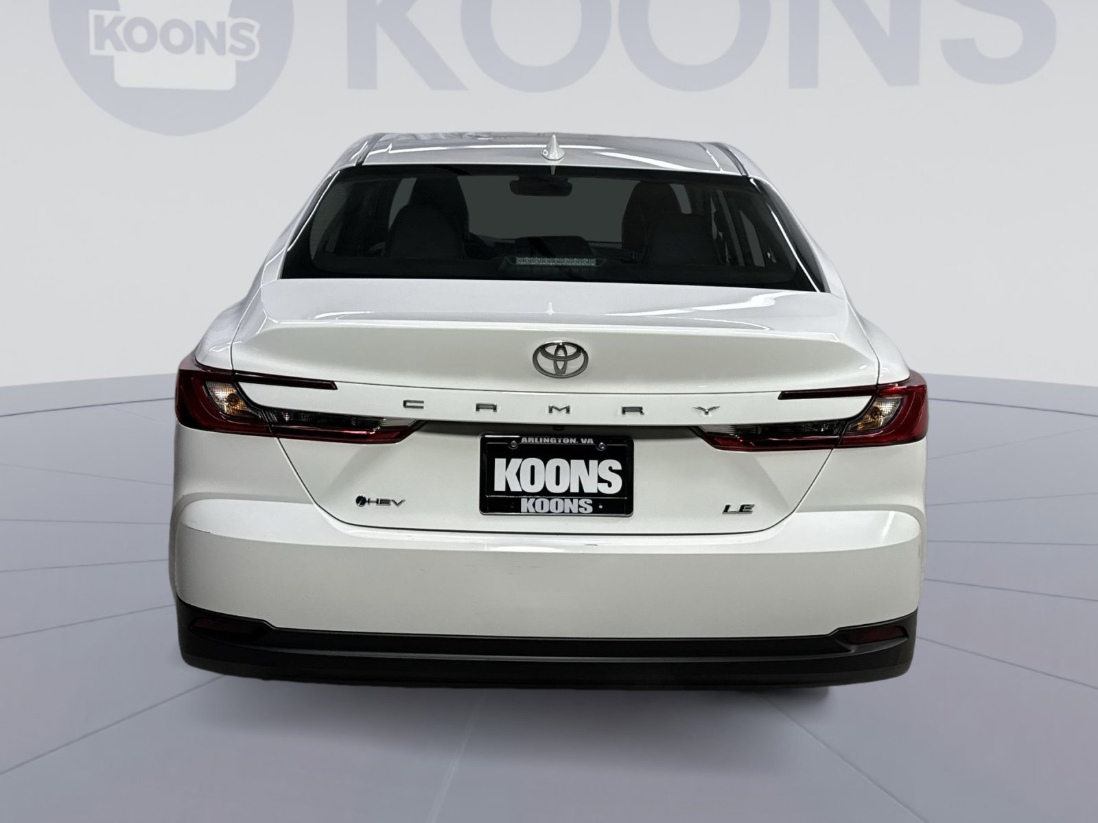 Used 2025 Toyota Camry LE image 11